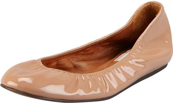 Lanvin Scrunched Patent Leather Ballerina Flat Nude - Lyst