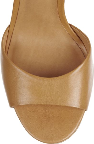 tory burch tan heels