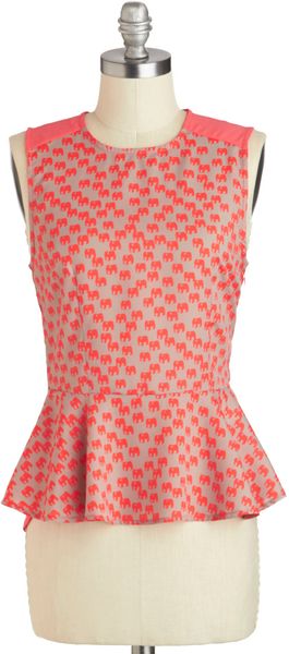 ModCloth Elephant and Center Top - Lyst