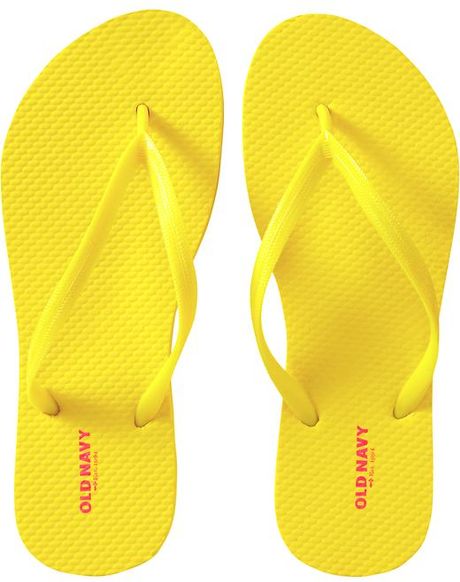 Old Navy New Classic Flipflops in Yellow