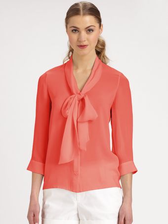 Alice + Olivia Arie Stretch Silk Tieneck Blouse - Lyst