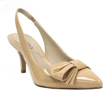 Ellen Tracy Hillard Slingback Pumps with Bow Accent - Lyst