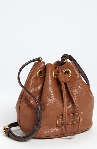Marc By Marc Jacobs Too Hot To Handle Mini Leather Drawstring Crossbody Bag - Lyst