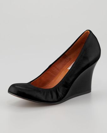 Lanvin Calfskin Ballerina Wedge Pump - Lyst