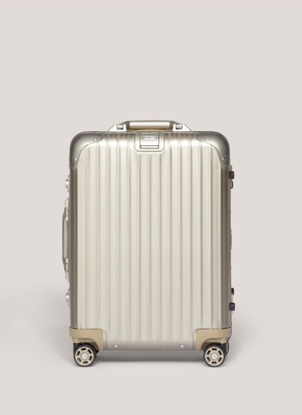 titanium rimowa