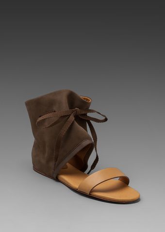 See By Chloé X Melia Flat Fashion Sandal in Beige - Lyst