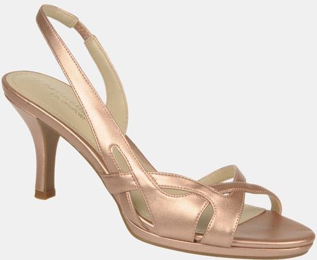 Naturalizer Kadie Pump in Gold (copper metallic) | Lyst