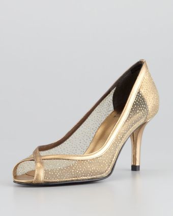 Stuart Weitzman Laceola Mesh and Sparkle Pump - Lyst