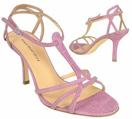 Cute Black Sandals - Wedge Sandals - Cork Sandals #SandalsHeels in 2019 | Black wedge sandals 