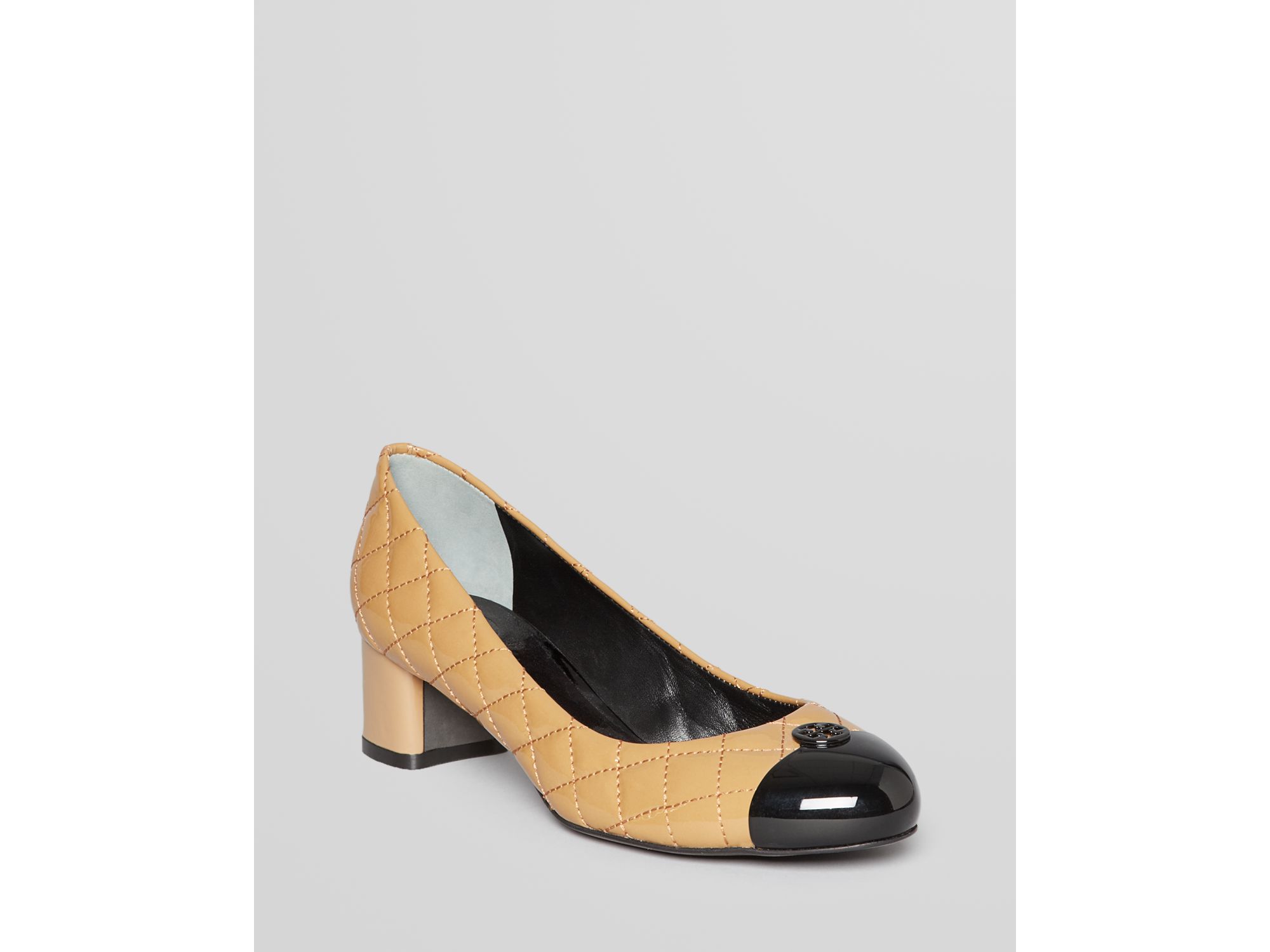 size chart tory burch pump