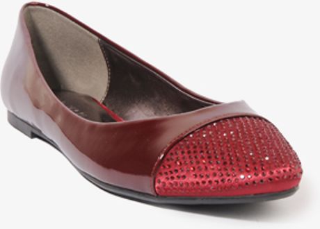 Forever 21 Rhinestoned Toe Patent Flats in Purple (wine) | Lyst