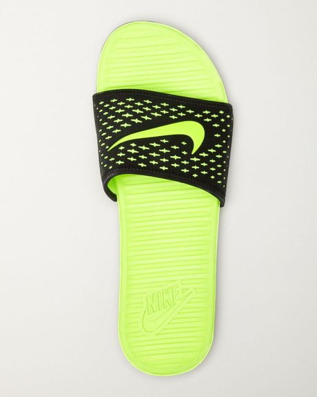 nike flip flops celso men's