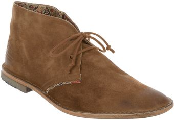 le-crown-desert-suede-desert-boot-product-1-10913191-541828367_medium_flex.jpeg