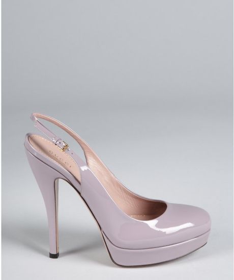 pumps in mauve