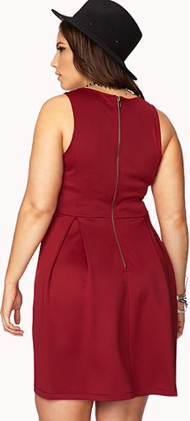Forever 21 Refined Pleated Fit Flare Dress in Purple (BURGUNDY)