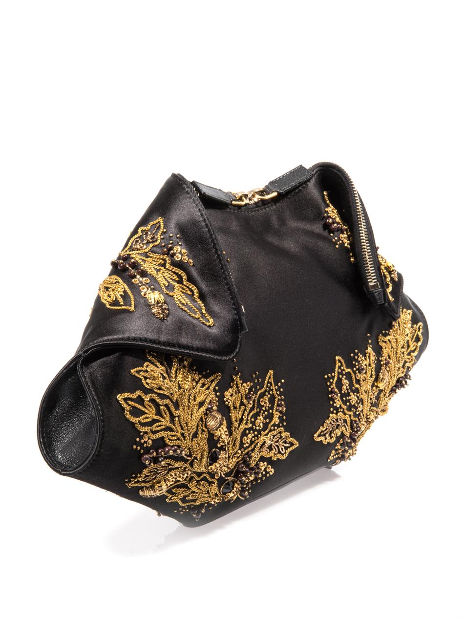alexander mcqueen demanta clutch