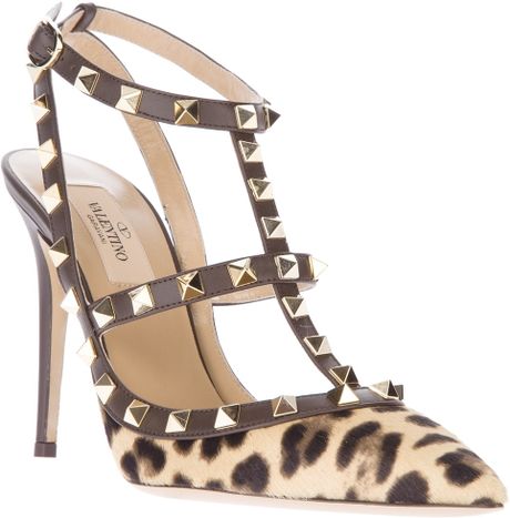 Valentino Rockstud Leopard Print Sandal in Brown | Lyst