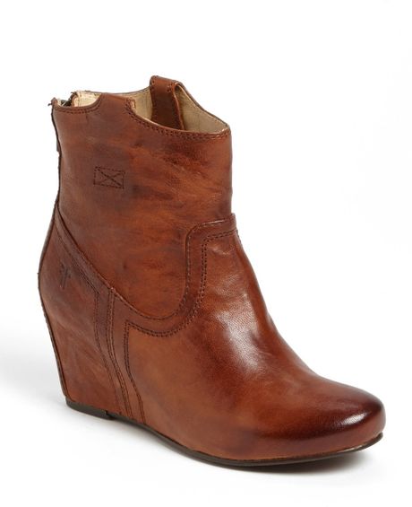 carson bootie frye
