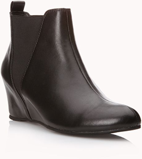 Forever 21 Allday Chelsea Wedge Boots in Black | Lyst