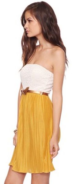 Forever 21 Lace Pleats Dress in Yellow (CREAMMUSTARD)