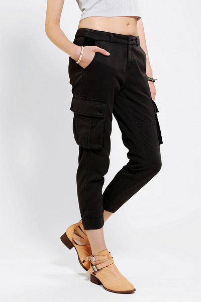 urban outfitters black cargo trousers