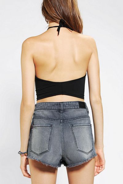 Urban Outfitters Fonda Halter Cropped Top in Black | Lyst