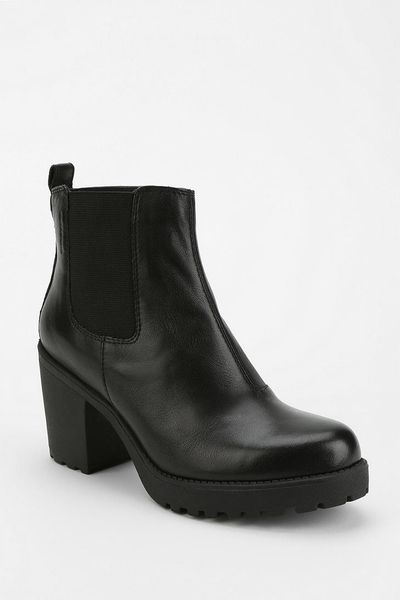 Urban Outfitters Vagabond Grace Heeled Ankle Boot in Black | Lyst