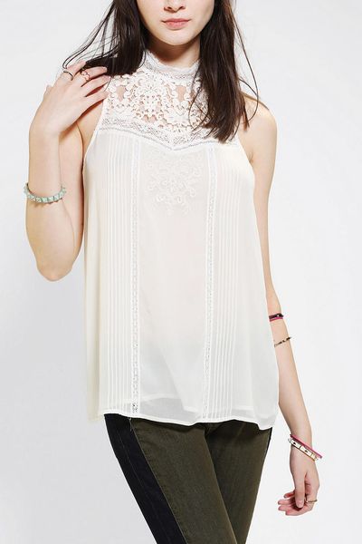 Urban Outfitters Kimchi Blue Queen Ann Tank Top in White (CREAM ...