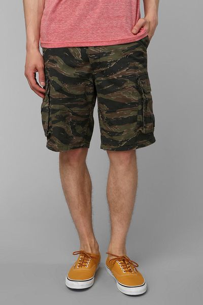 urban outfitters cargo shorts