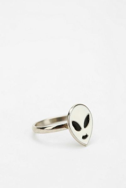 Urban Outfitters Brooklyn Charm X Urban Renewal Alien Ring in White ...