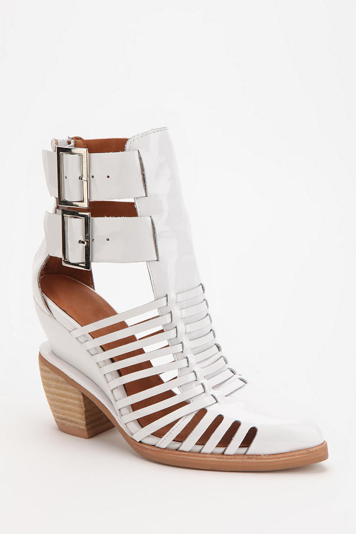 heeled huaraches