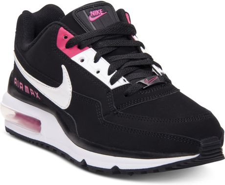 black and pink nike air trainers
