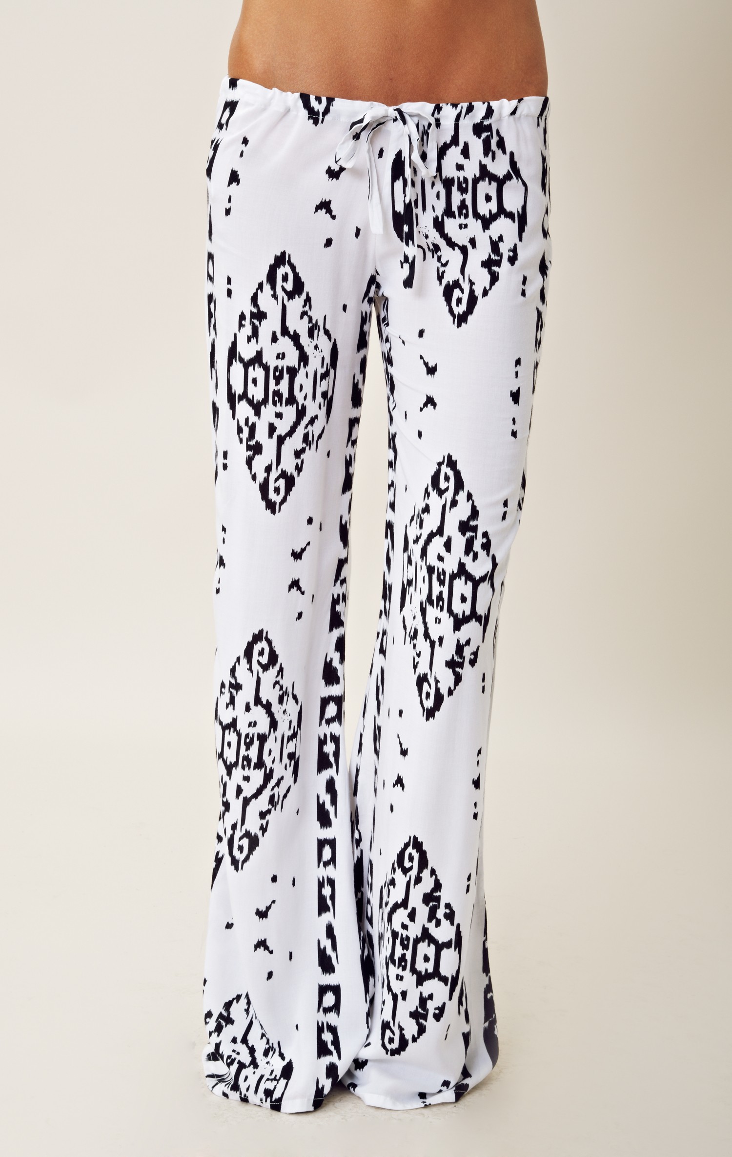 printed wide leg pants