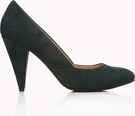 Forever 21 Classic Faux Suede Pumps in Green (Hunter green) | Lyst