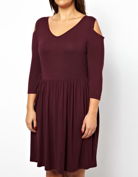 Asos New Look Inspire Cold Shoulder Skater Dress in Purple (Burgandy)