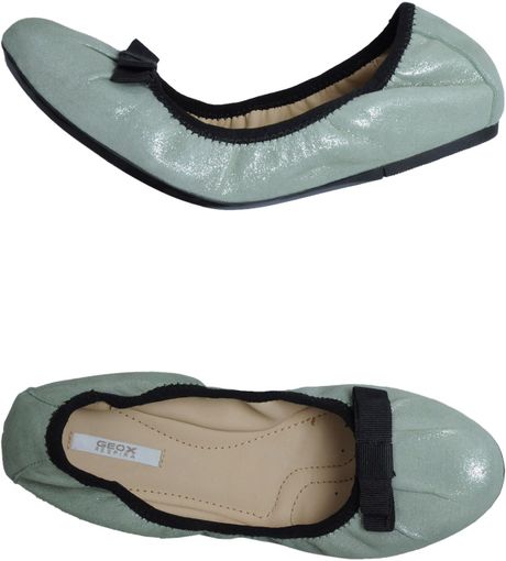 light gray ballet flats