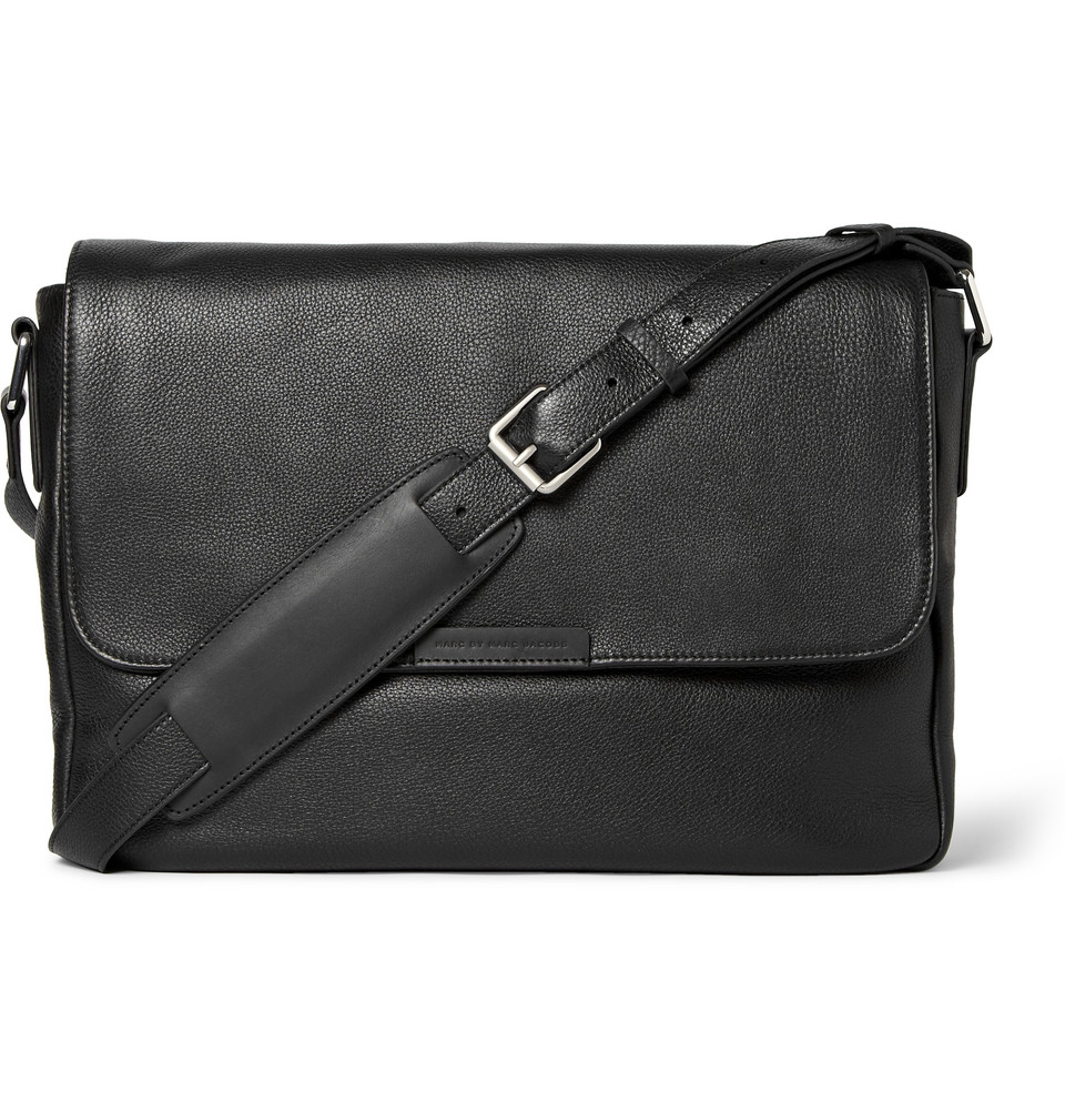 Marc By Marc Jacobs Fullgrain Leather Messenger Bag in Black for Men | Lyst