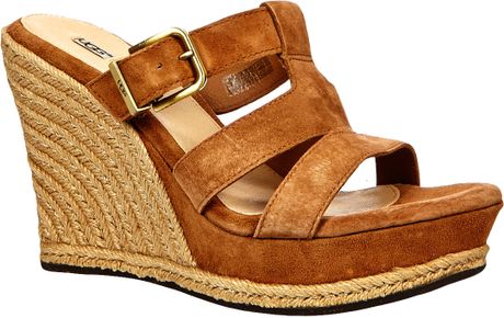 ugg tan wedges