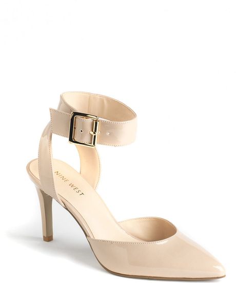 nine west taupe pumps