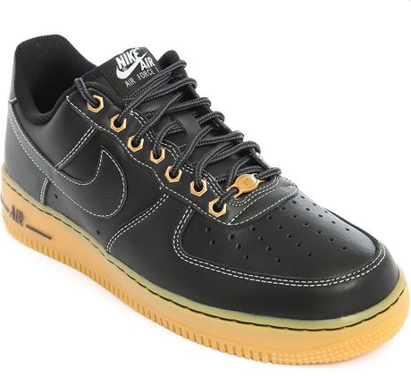 black nike air force gum sole