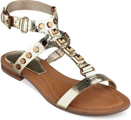 studded bane fisher marc sandals flat gold