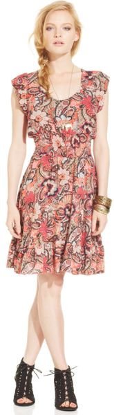 Clothes stores. American diva clothing store