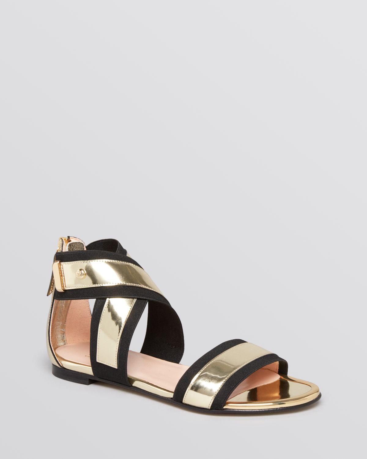 Stuart Weitzman Open Toe Flat Sandals Expo in Black (Pale Gold) | Lyst