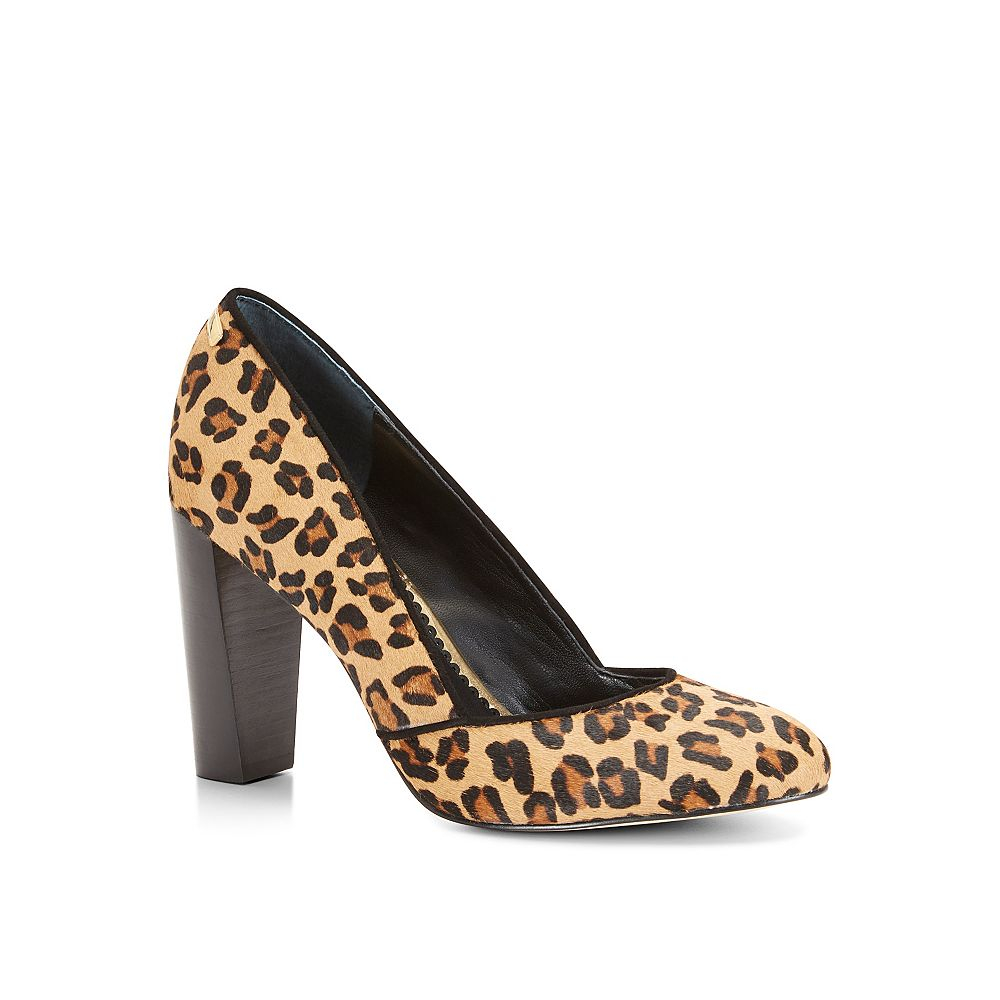 ... Wonder Leopard Round Toe Chunky Heel Pump in Animal (LEOPARD) | Lyst