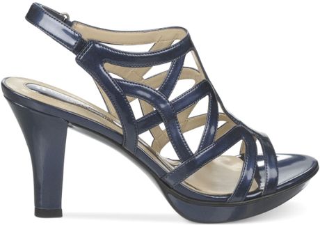 Naturalizer Danya Sandals in Blue (Navy Patent) | Lyst