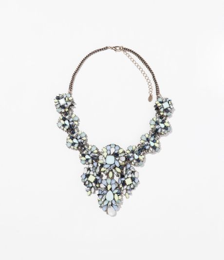 Zara Multistones Necklace in Green (Light lime green)