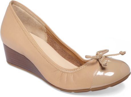 cole haan air tali lace wedge