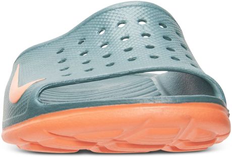 nike benassi slides green