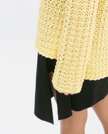 Zara Detailed Knit Sweater in Yellow