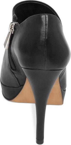 vince camuto elvin platform booties